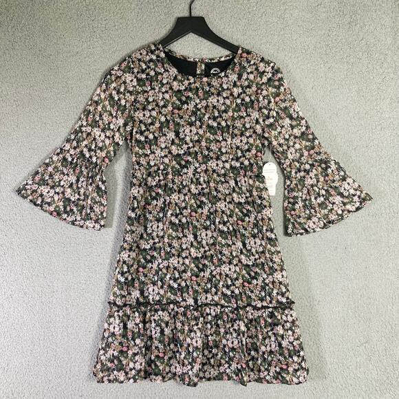 Set of 2 Girls' Floral Dresses Size L‎ Bell Sleeve Casual Cute - Picture 6 of 11